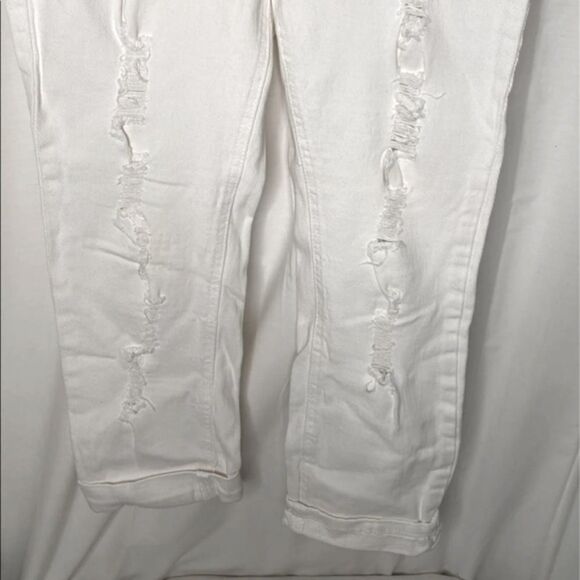 Indigo Rein White Stretch Distressed Cropped Jeans - Picture 3 of 5